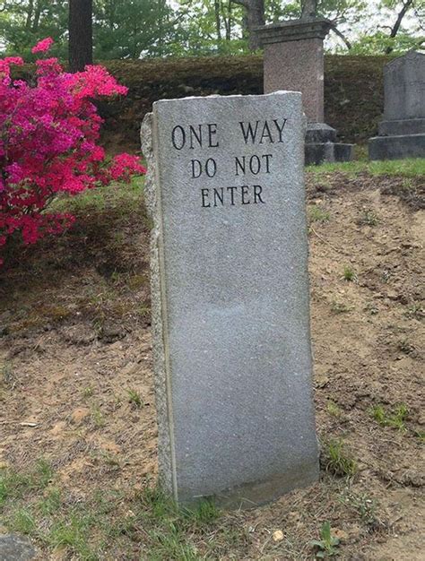 70 Funny inscriptions on tombstones. People whose sense of humor will ...