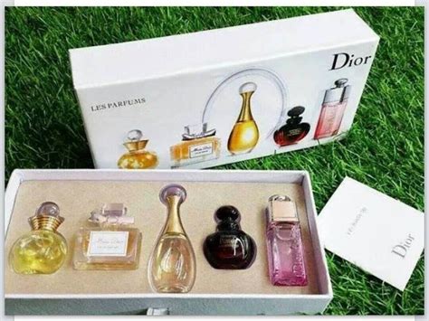 Christian Dior 5 in 1 Perfume Miniature Set- Imported Sets (Clearance ...