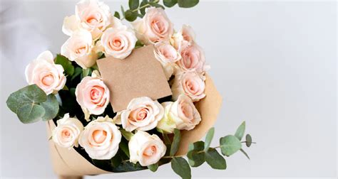 Best Flowers for Winter Bouquets - Send Fresh Flowers & Gifts Online ...