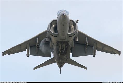 British Aerospace Harrier GR7 - UK - Air Force | Aviation Photo ...