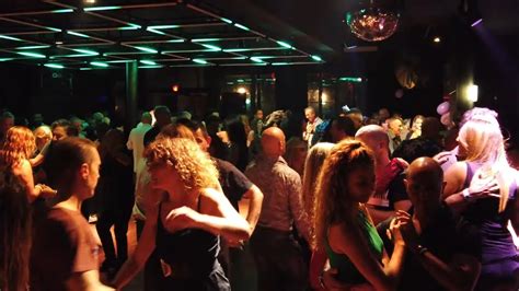 4K Night - Naples, Italy "Latin Dance Club (Crash Pozzuoli/Basic Club ...