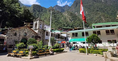 Manco Capac Square - Attractions in Machu-picchu | Destinations AI