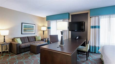 Hampton Inn Winnipeg Airport Hotel near Polo Park, MB