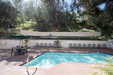 Hilton Garden Inn Los Angeles/Hollywood Pool: Pictures & Reviews - Tripadvisor