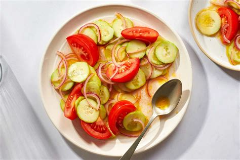 Ensalada de Pepino (Spanish Cucumber Salad) Recipe