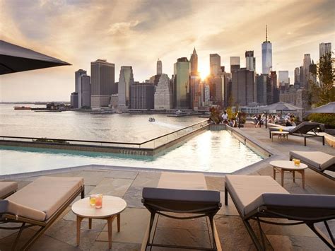 13 Best Rooftop Bars in NYC for Frozen Drinks, Skyline Views, and Mini Golf | Rooftop bars nyc ...