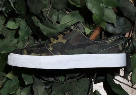 Nike SB Janoski Camo 854321-101 | SneakerNews.com