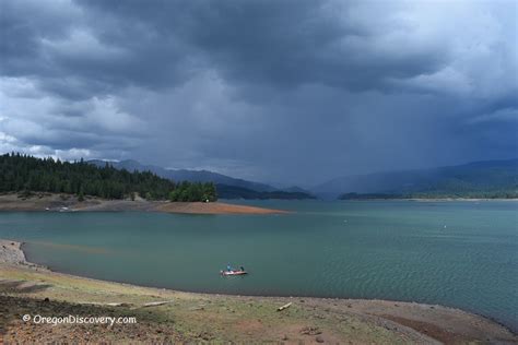 Lost Creek Lake - Fishing And Hiking Paradise in Southern Oregon - Oregon Discovery