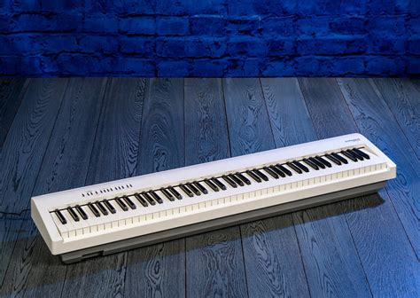 Roland FP-30X keyboard piano review - Higher Hz