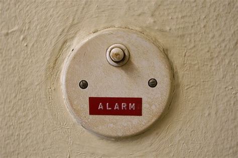 alarm | An alarm button in the prison at Klapperfeldstrasse … | Flickr