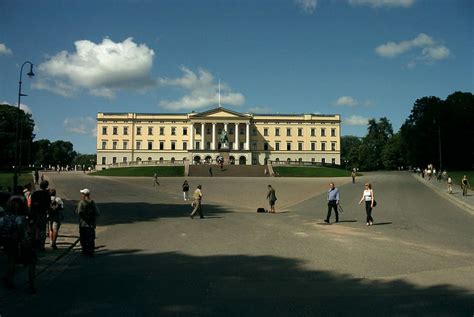 Explore The Royal Palace in Oslo - Oslo Blog