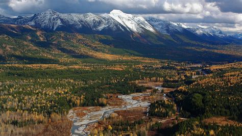 Yellowstone to Yukon keeps the ‘wild’ in ‘wilderness’