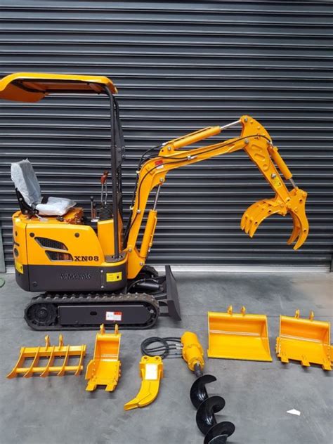 Mini Excavator .8 Ton (1600lbs) 11.8 Hp *brand New* With 7 Attachments for sale from United States