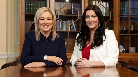 Northern Ireland: Michelle O'Neill appointed first minister - BBC Newsround