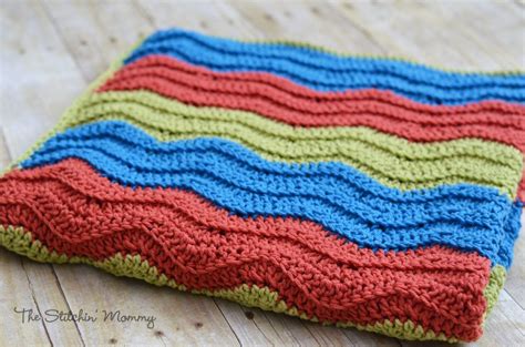 Easy Crochet Ripple Blanket - The Stitchin Mommy