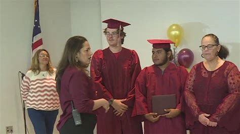 Flour Bluff High School students get a new chance to graduate | kiiitv.com