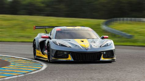 Corvette C8.R: mid-engined 'vette goes racing | CAR Magazine