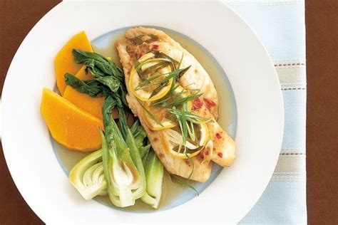 Baked fish with steamed vegetables