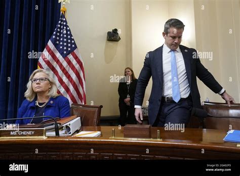 Liz cheney adam kinzinger hi-res stock photography and images - Alamy