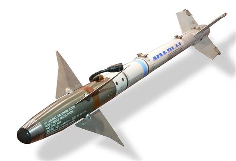 April 9, 2004: 416th Flight Test Squadron Test Fires AIM-9X for the ...