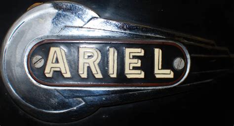 Ariel motorcycle logo history and Meaning, bike emblem