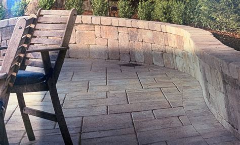 Backyard Retaining Wall Brick - Belgard Weston Rio | Design | Style | Love