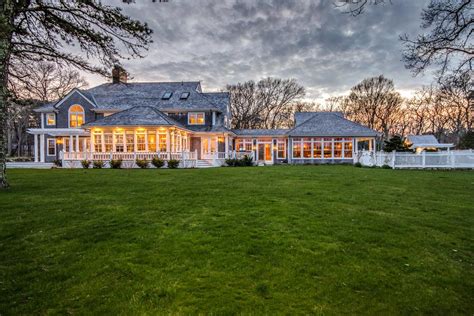 Martha's Vineyard Luxury Homes and Martha's Vineyard Luxury Real Estate | Property Search ...