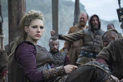 ‘Vikings’ Season 4 Spoilers: Katheryn Winnick Shares Behind-The-Scenes Video Of Lagertha’s ...