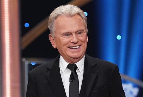 Pat Sajak Does Something He's 'Never Done' on 'Wheel of Fortune' - Parade