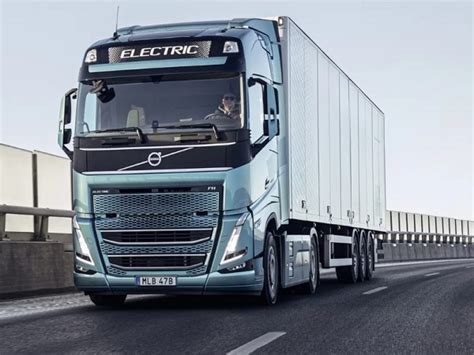 Unilever unveils heavy-duty electric truck as a move towards zero emission vehicles ...