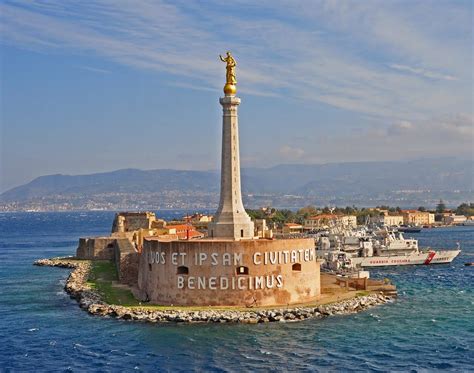 Panoramio - Photo of Messina Port | Sicilia italia, Messina, Sicilia