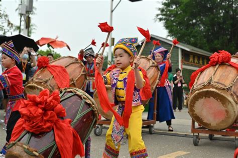 Guangxi celebrating grand ethnic festival with influx of tourists ...