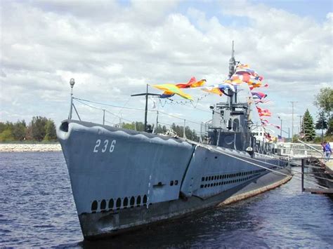 USS Silversides Submarine Museum (Muskegon) - Visitor Information & Reviews