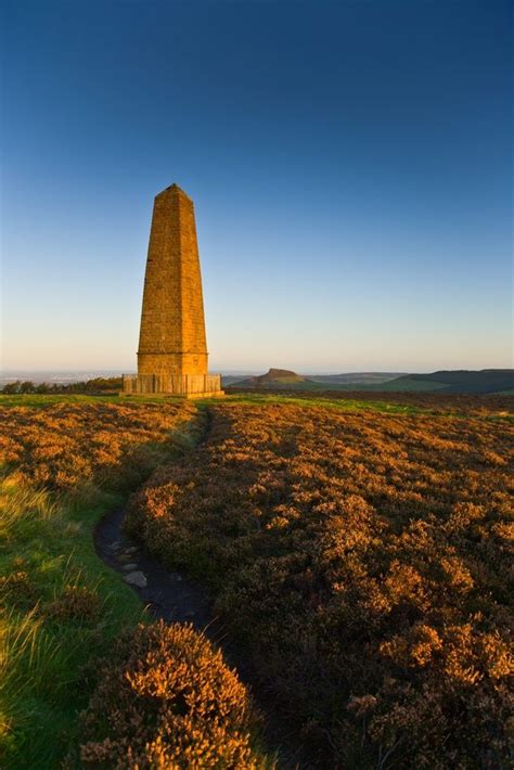 Captain Cooks Monument is a famous sight in the Cleveland Hills | North ...