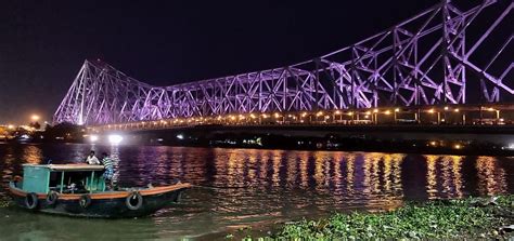 Illuminated Howrah Bridge at night, Kolkata [1152x544] : r/india