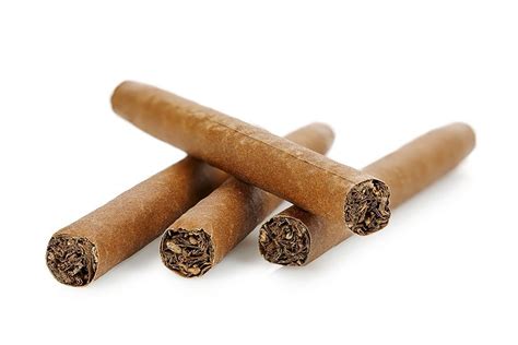 Are Cigars Better Than Cigarettes For My Teeth? - Ask the Dentist