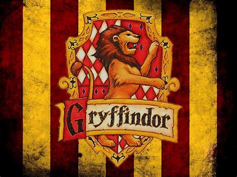 Logos For > Harry Potter Logo Gryffindor Wallpaper | Harry potter ...