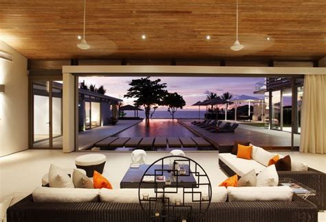 "LUXURY BEACHFRONT VILLAS IN PHUKET" *** For a full immersion in a luxurious Thai lifestyle ...