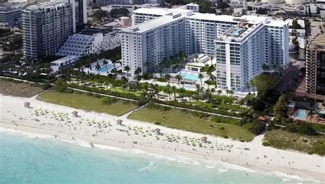 🏊11 Best Hotels In Miami With A Pool, FL [2024] With Photos