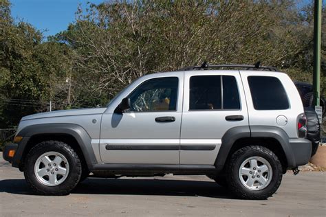 Used 2006 Jeep Liberty Sport For Sale ($5,995) | Select Jeeps Inc. Stock #184510