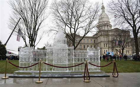 Gov. Gretchen Whitmer sets path for next four years with second inauguration - The State News