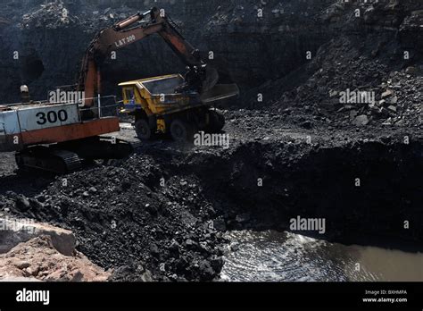 INDIA Jharkand Dhanbad Jharia , opencast hard coal mining of BCCL Ltd ...