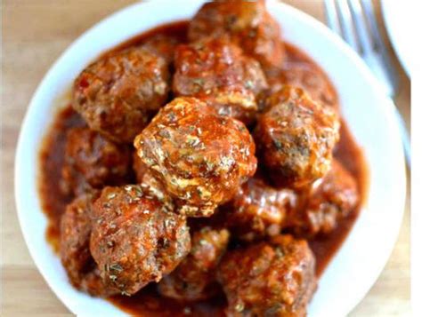 Foodista | Recipes, Cooking Tips, and Food News | Bobby Flay's Meatball & Sauce Recipe