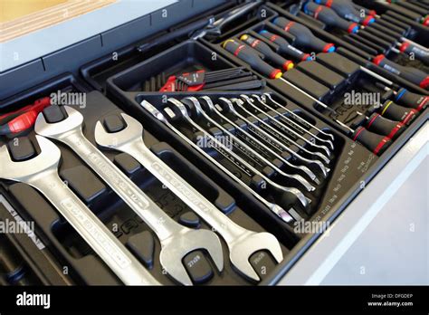 Car repair shop, tools Stock Photo - Alamy