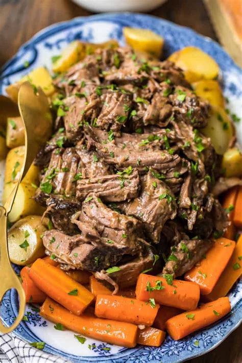 easy slow cooker pot roast with veggies | Pot roast slow cooker, Pot roast, Pot roast recipes