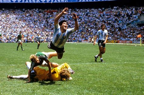 La máquina que descifra el cerebro de Maradona | Innovación | EL PAÍS ...