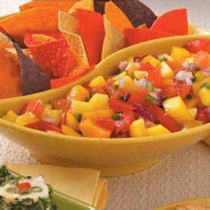 Fresh Peach Mango Salsa Recipe: How to Make It