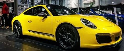 Porsche 911 Carrera Yellow