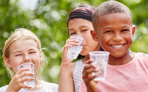 Children's Dental Health: Why is Drinking Water Important?