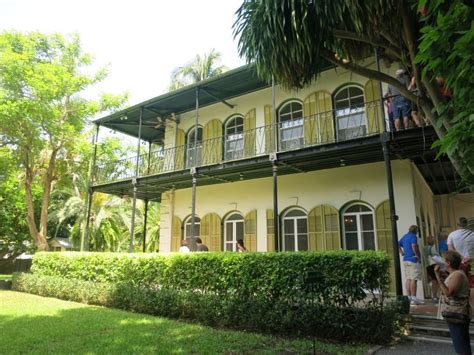 Ernest Hemingway House - Carmen Edelson - Luxury Travel Blogger